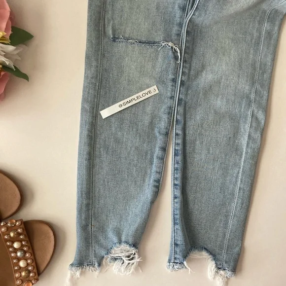 Loft jeans one knee ripped raw hem fade color high waisted size 24/00 - Picture 3 of 4